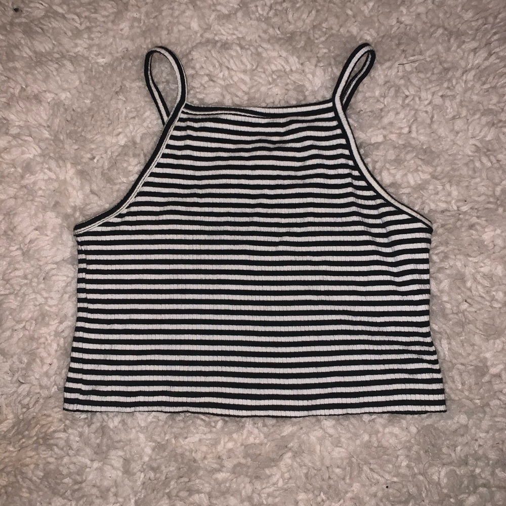 Forever 21 black & white stripped crop top